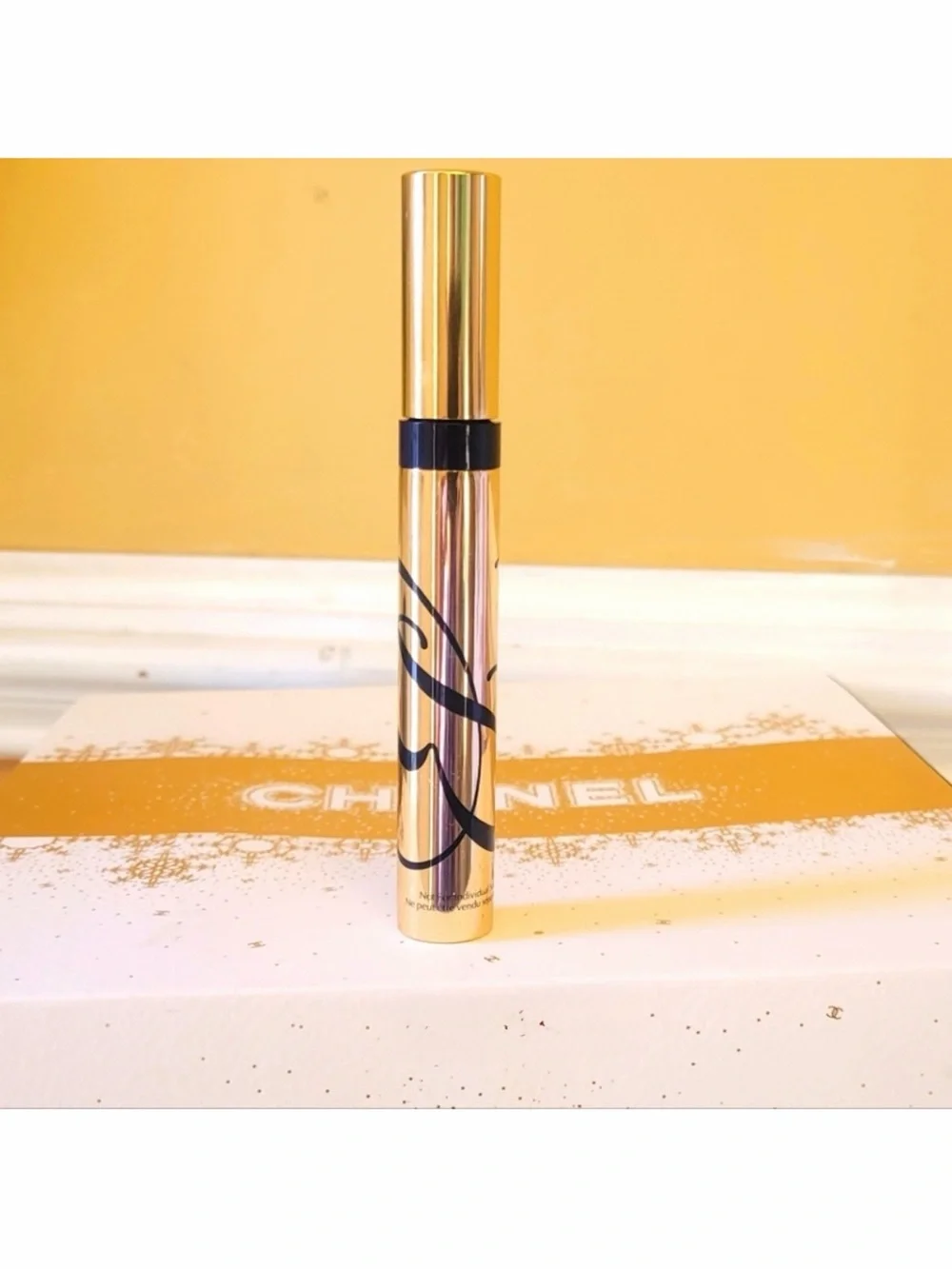 Estee Lauder Gold & Black Sumptuous Extreme Lash Mascara